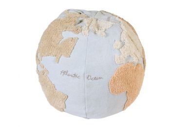 Pouf, World Map